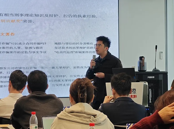 美国经济硬着陆信号渐强 黄金市场迎来布局良机