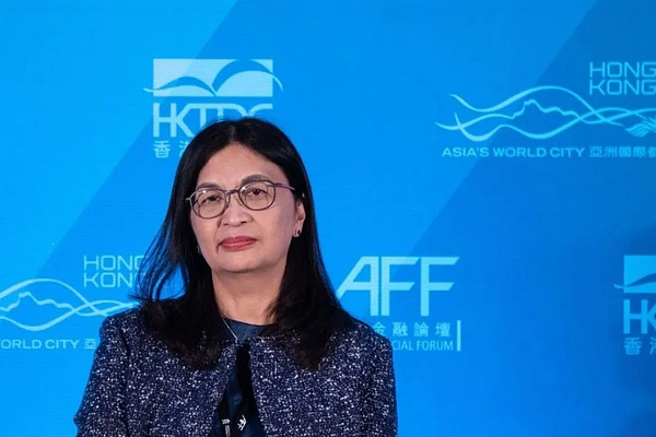 重磅！华尔街巨头贝莱德抢先布局比特币ETF，加密市场迎来历史性时刻